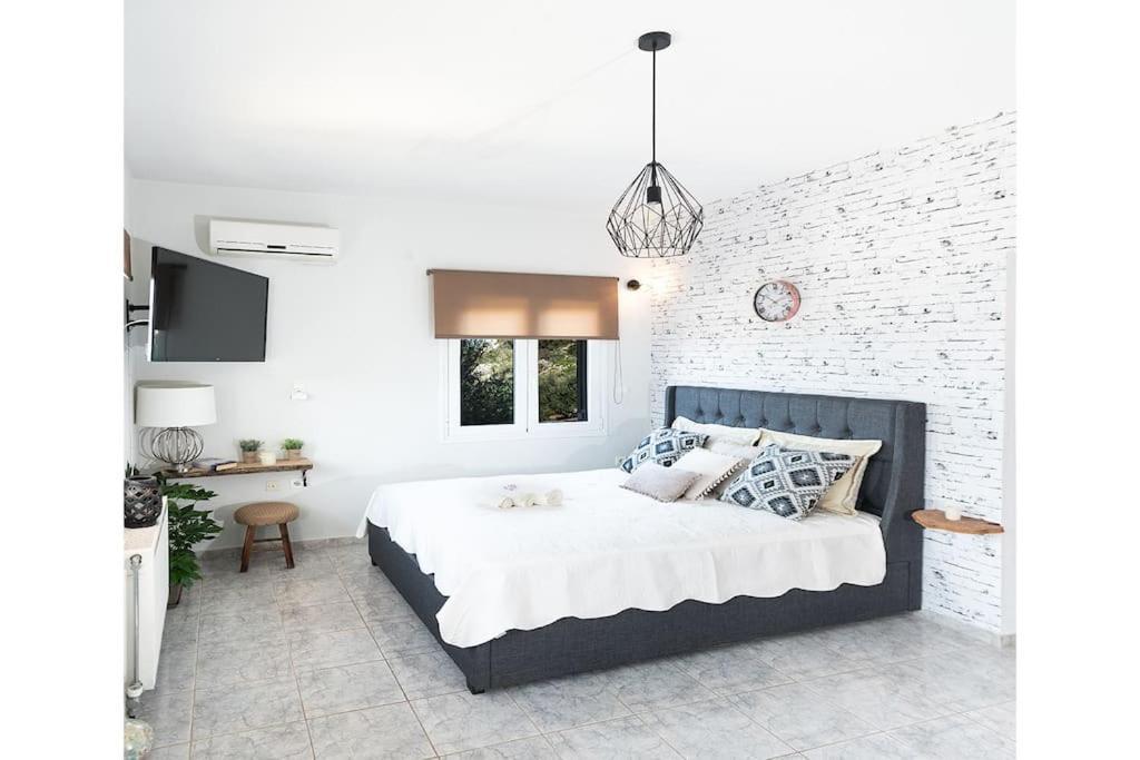 “Shiny” Sea View Apartment At Istron Ágios Nikolaos Exterior foto
